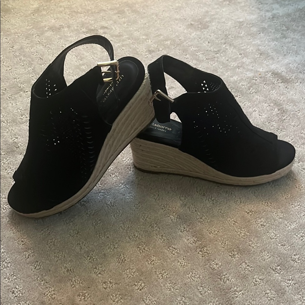 Liz Claiborne Black and Tan Wedge Sandals with Slingback Design